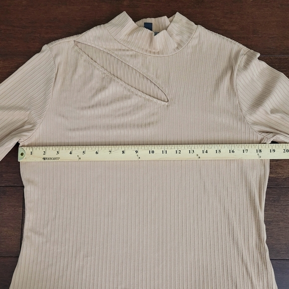 INC International Concepts Tan Ribbed Mock Neck Long Sleeve Cutout Top Size L - Picture 5 of 8